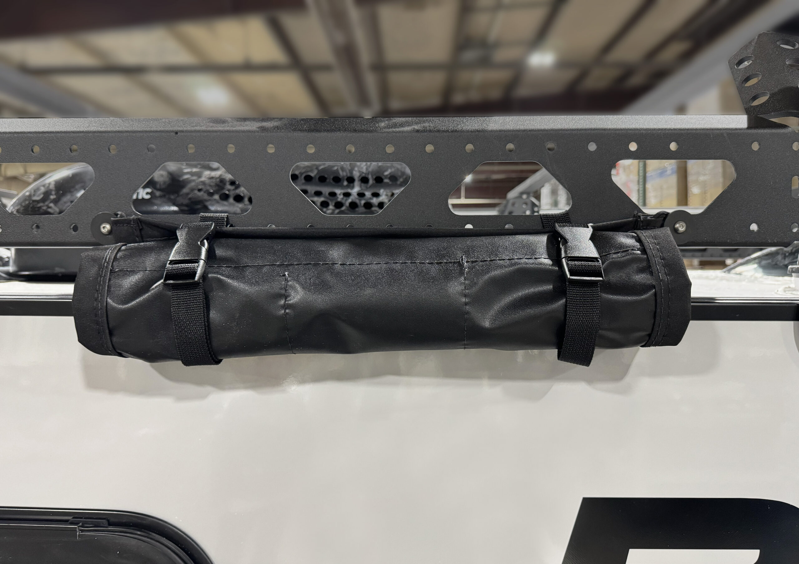 Net Organizer w/ Quick Release Straps - Image 2