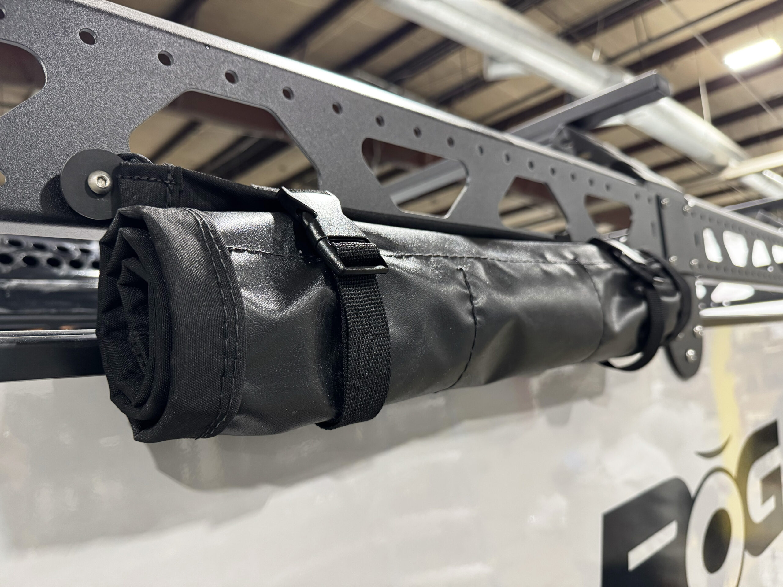 Net Organizer w/ Quick Release Straps - Image 3