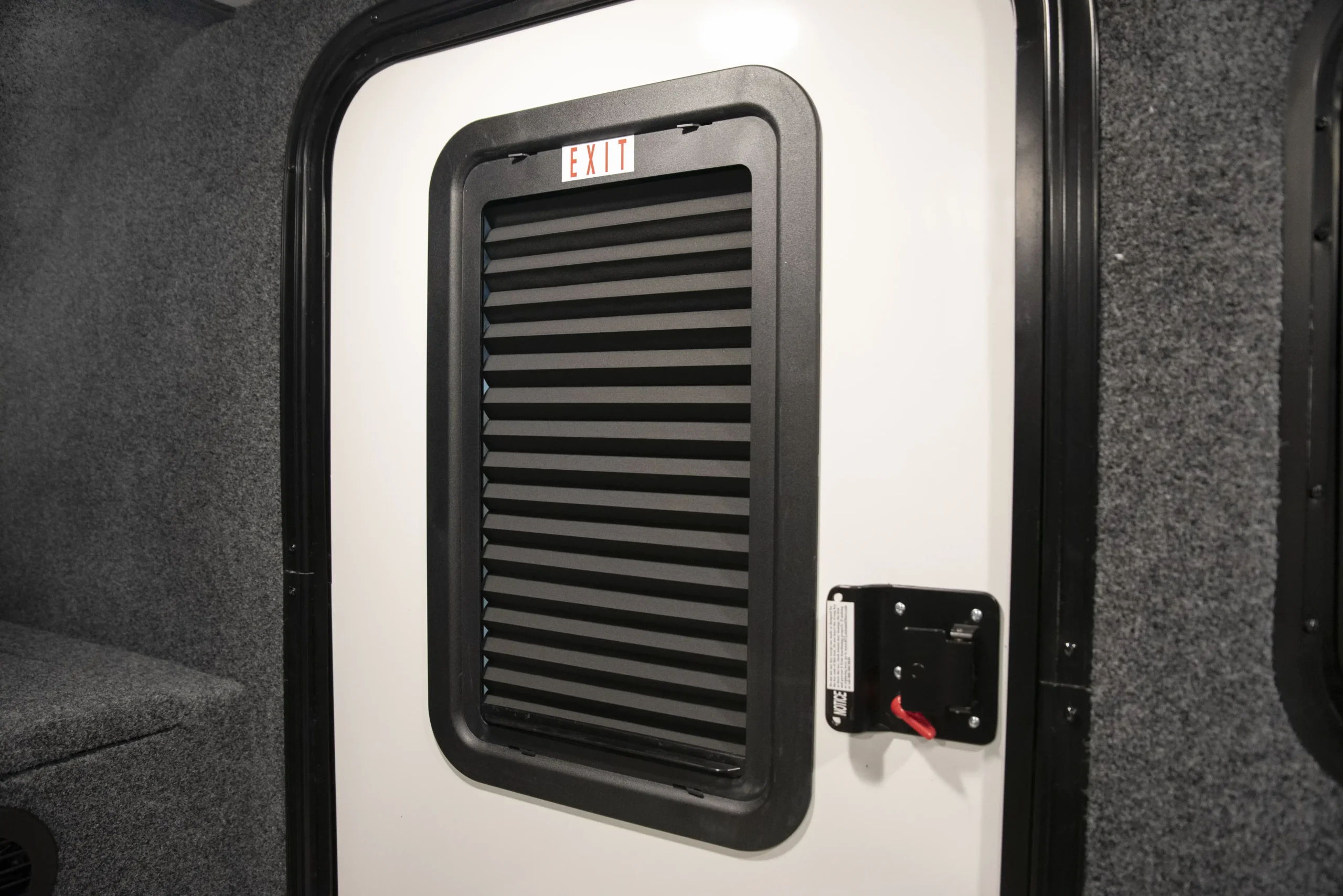 12RK-XT Side Entry Door C/S