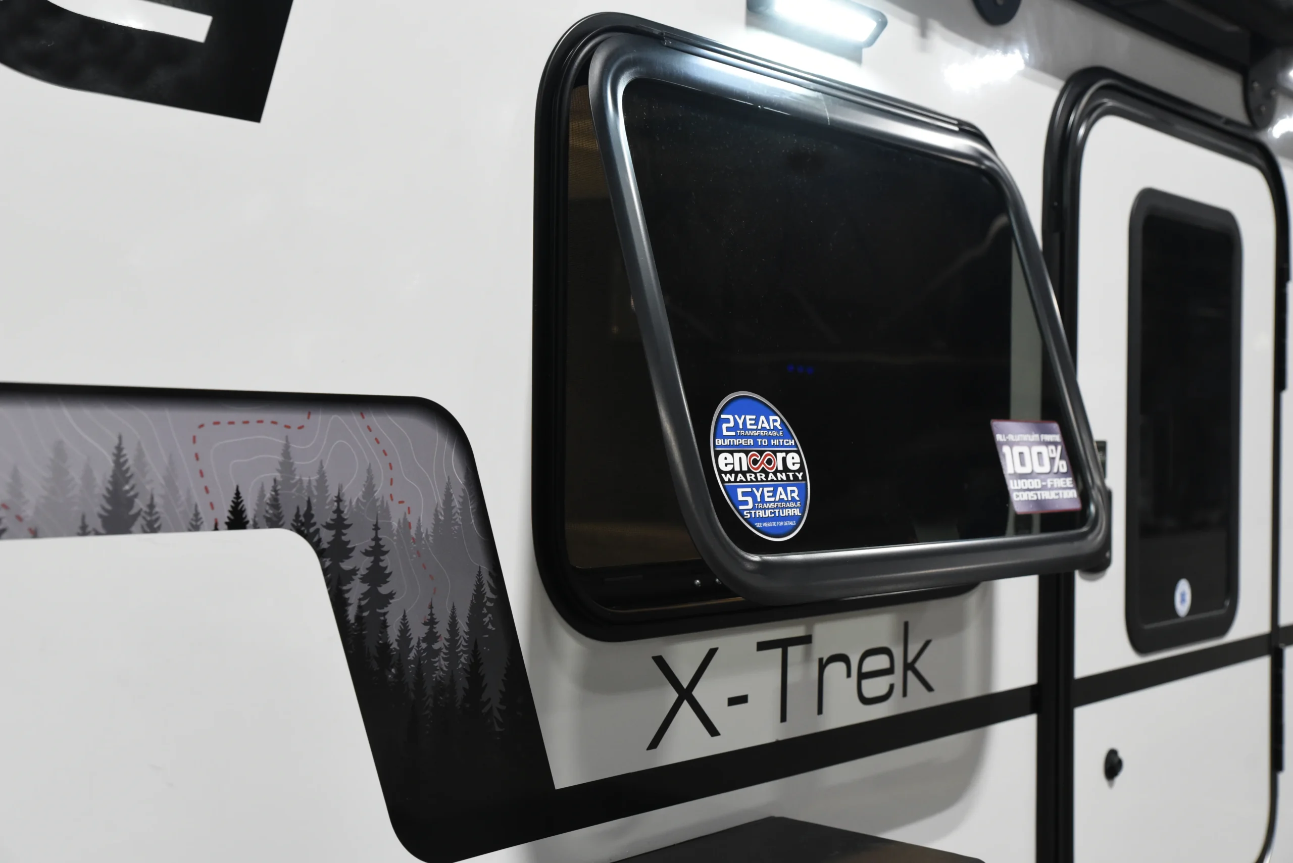 12RK-XT Tilt-Out Windows 2