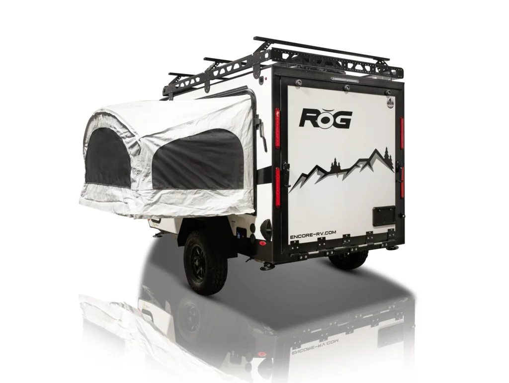 11TH Tipout Rear Angle R-S